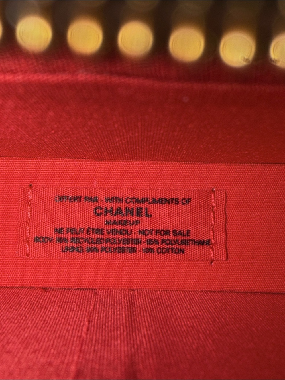 CHANEL Black Leather Cosmetic Case with Gold Zip and Logo - Picture 5 of 9